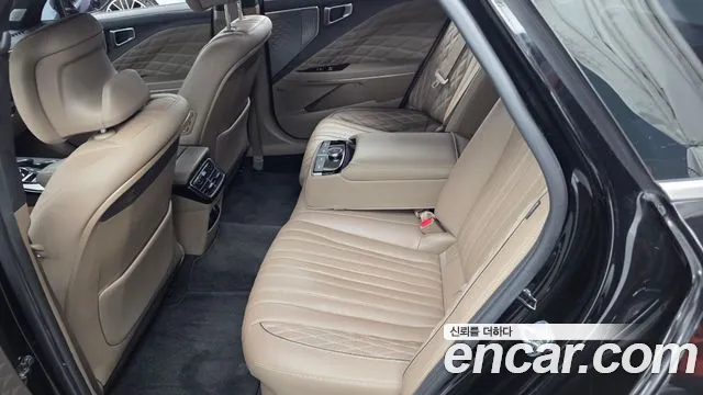 Kia K8 Hybrid — Фото автомобиля 16