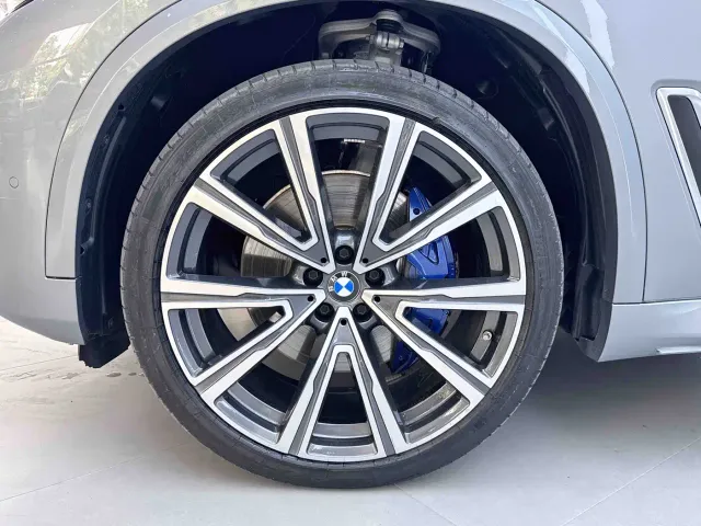 BMW X5 — Фото автомобиля 21