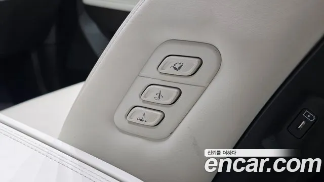 Hyundai Santa Fe MX5 — Фото автомобиля 27