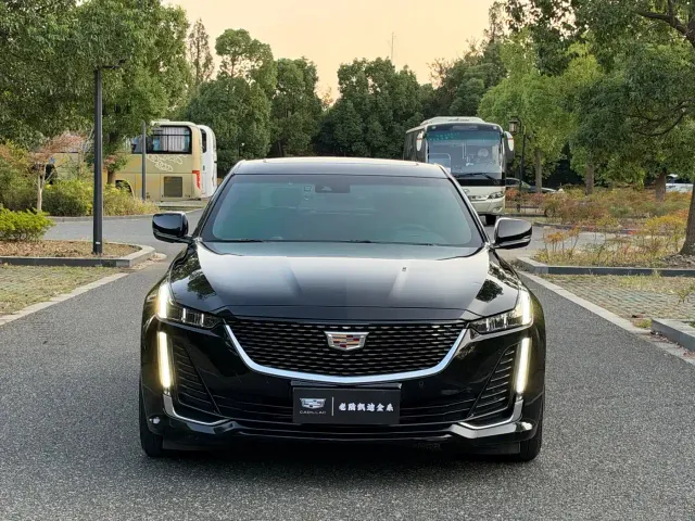 Cadillac CT5 — Фото автомобиля 2