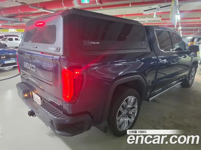 GMC Sierra — Фото автомобиля 17