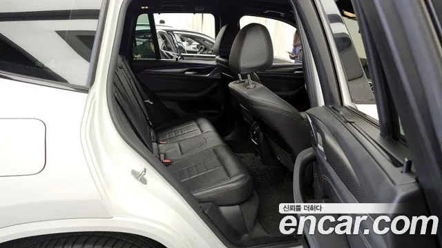 BMW X3 xDrive 20i M Sport — Фото автомобиля 12