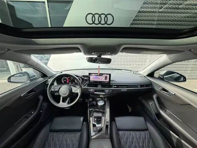 Audi A4L — Фото автомобиля 20