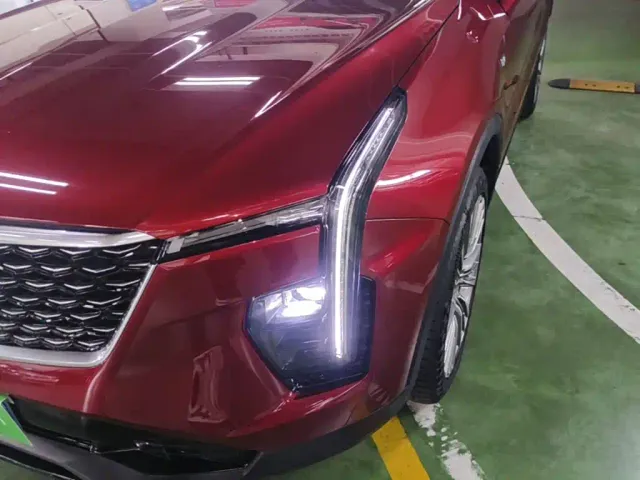 Cadillac XT4 — Фото автомобиля 23
