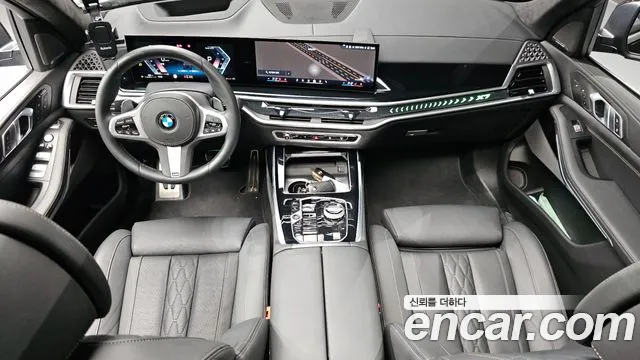 BMW X7 — Фото автомобиля 6