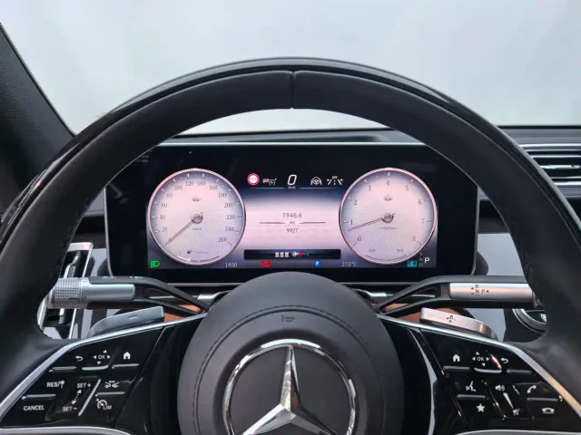Mercedes-Benz Maybach S-Class — Фото автомобиля 12