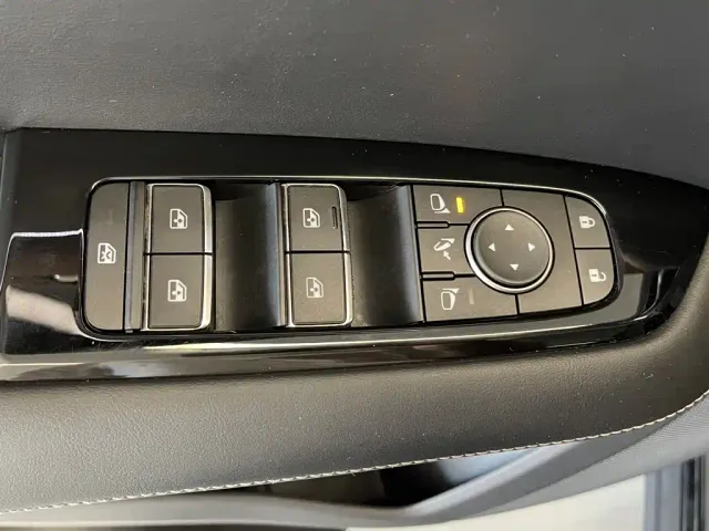 Nissan Terra — Фото автомобиля 26