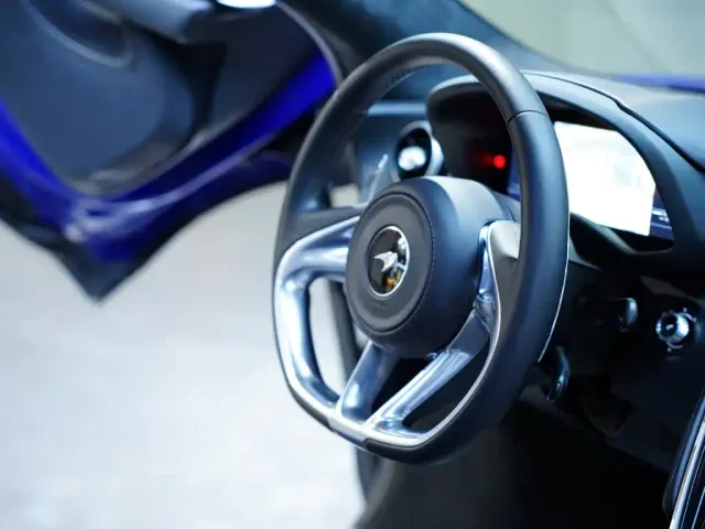 McLaren GT — Фото автомобиля 28