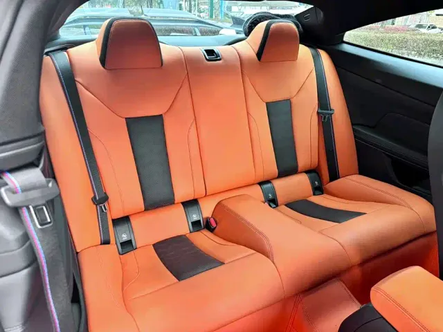 BMW M4 — Фото автомобиля 9