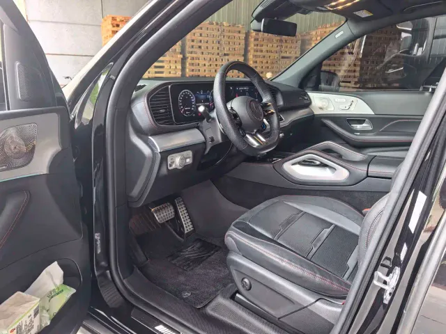 Mercedes-Benz GLE-Class AMG — Фото автомобиля 3