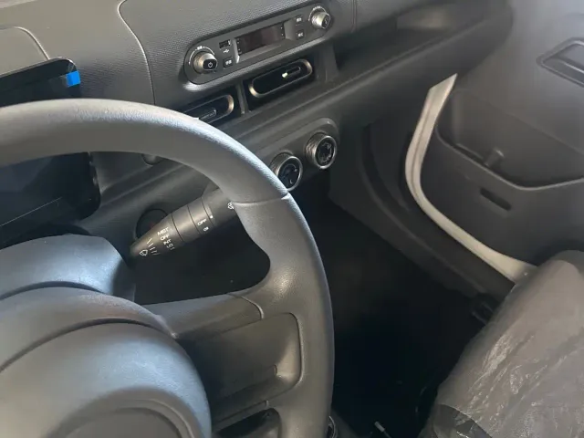 Wuling Zhiguang NEV — Фото автомобиля 10