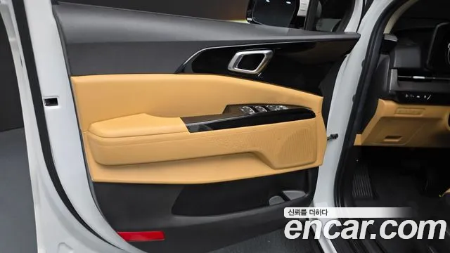 Kia Canival — Фото автомобиля 6