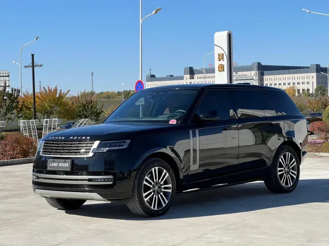 Фотография автомобиля — Land Rover Range Rover