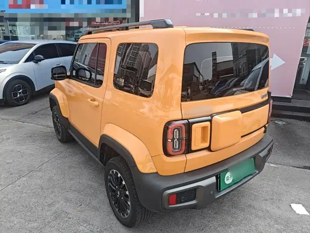 Baojun Yep — Фото автомобиля 4