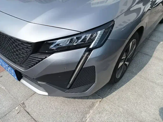 Peugeot 408 — Фото автомобиля 23