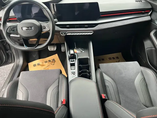 Geely Binrui — Фото автомобиля 7
