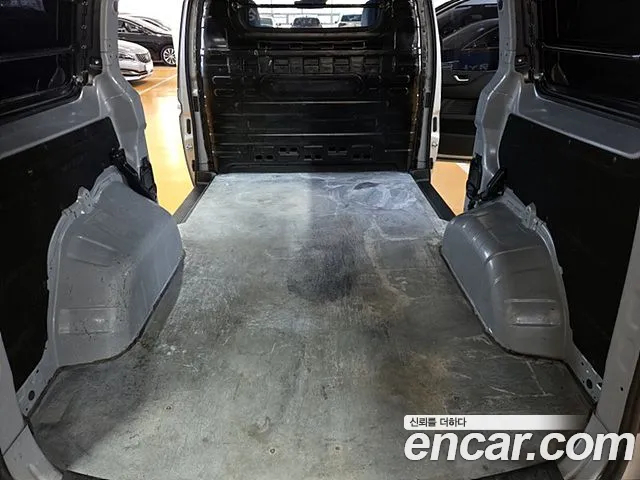 Hyundai Staria — Фото автомобиля 18