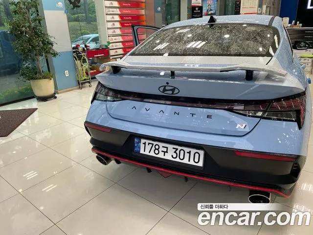 Hyundai AVANTE — Фото автомобиля 3