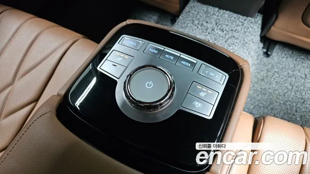 Genesis G80 RG3 — Фото автомобиля 28