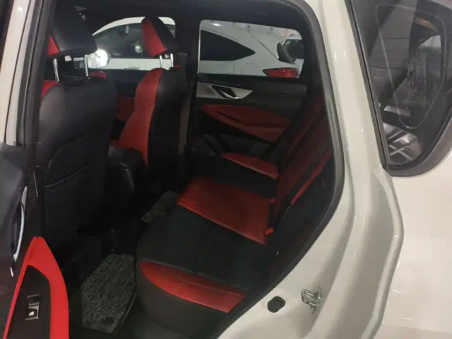 Changan CS35 Plus — Фото автомобиля 16