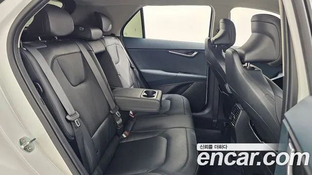 Kia Niro The All New Niro Signature — Фото автомобиля 10