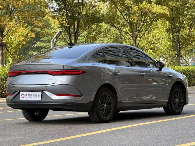 BYD Qin PLUS — Фото автомобиля 6
