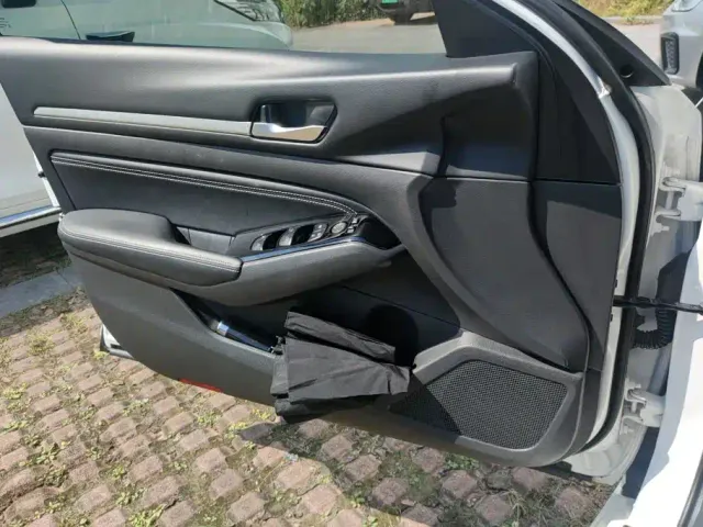 Nissan Teana — Фото автомобиля 7