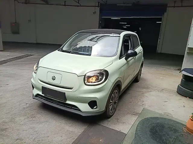 Фотография автомобиля — Leapmotor T03
