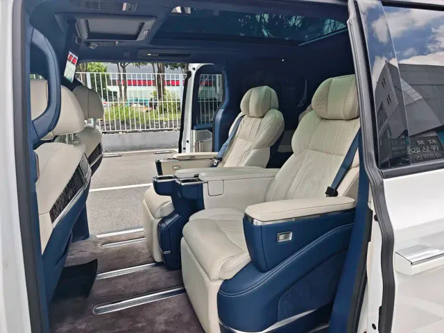 Zeekr 009 — Фото автомобиля 8
