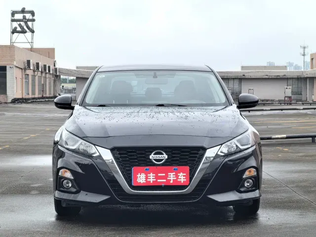 Nissan Teana — Фото автомобиля 2