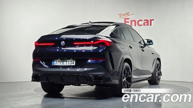 BMW X6 — Фото автомобиля 2