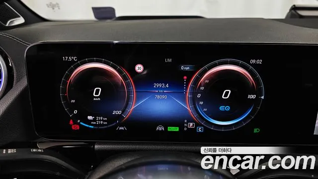 Mercedes-Benz EQA H243 — Фото автомобиля 11