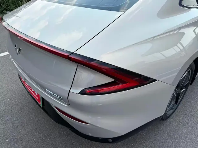 Wuling Starlight — Фото автомобиля 19