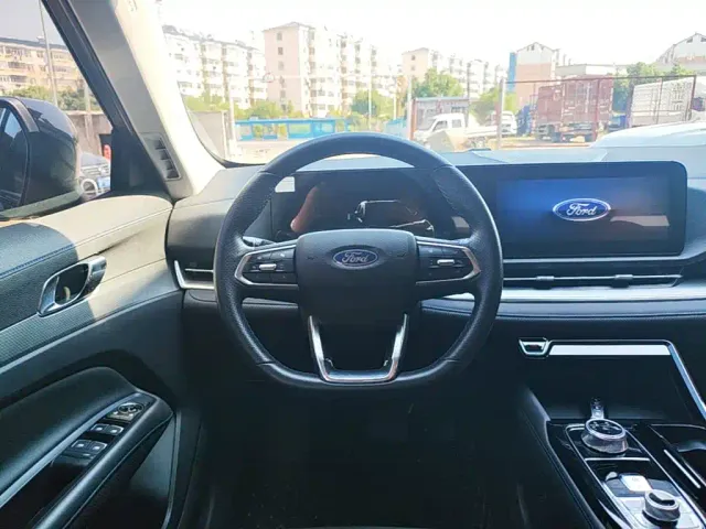 Ford Lingrui — Фото автомобиля 10