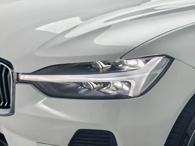 Volvo XC60 — Фото автомобиля 7