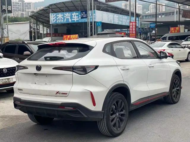 Changan X5 Plus — Фото автомобиля 5