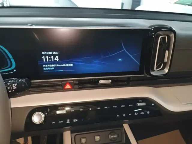 Hyundai ix35 — Фото автомобиля 12