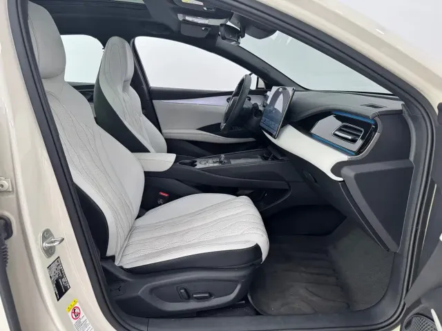 BYD Seal 06 — Фото автомобиля 10