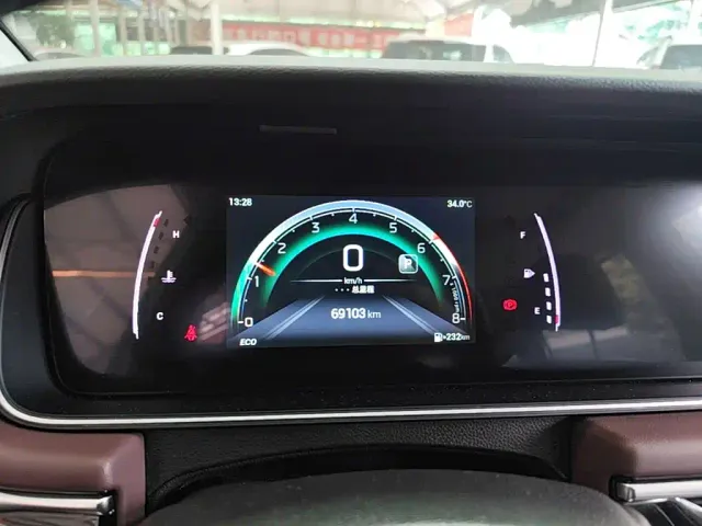 GAC Trumpchi M6 — Фото автомобиля 11