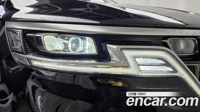 Kia Canival Carnival 4 поколение Бензин 9 мест Signature — Фото автомобиля 18