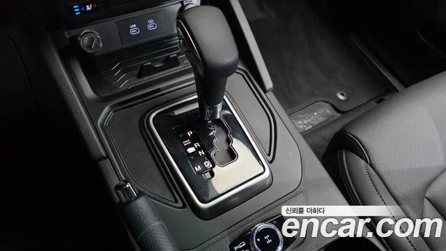 KGM Rexton — Фото автомобиля 12