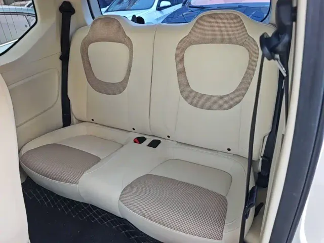 Wuling Hongguang Mini EV — Фото автомобиля 16