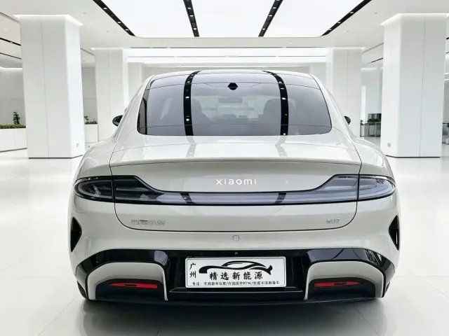 Xiaomi SU7 — Фото автомобиля 26