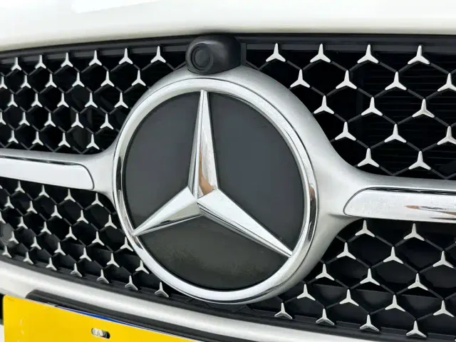 Mercedes-Benz C-Class — Фото автомобиля 24