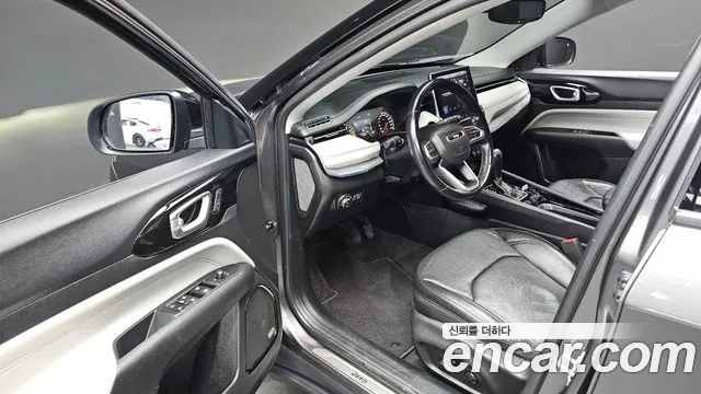 Jeep Compass — Фото автомобиля 17