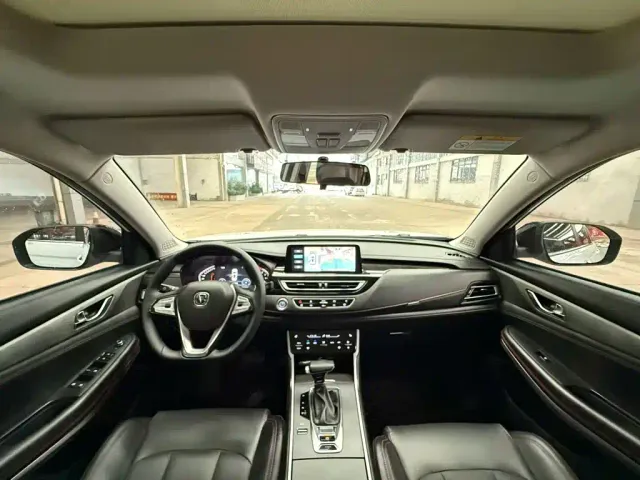 Changan CS75 — Фото автомобиля 17