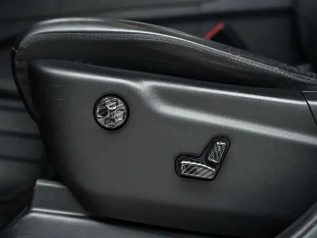 Jeep Grand Cherokee — Фото автомобиля 14