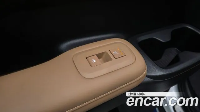 Hyundai Santa Fe — Фото автомобиля 25