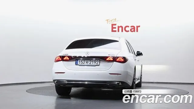 Mercedes-Benz E-Class E-класс W214 E300 4MATIC Exclusive — Фото автомобиля 3