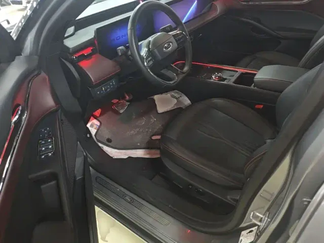 Ford Mondeo — Фото автомобиля 15